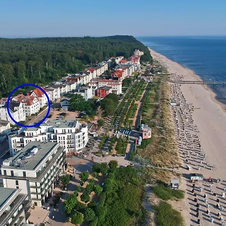 Tiki Moana Moderne In Strandnaehe Usedom Heringsdorf (Usedom)