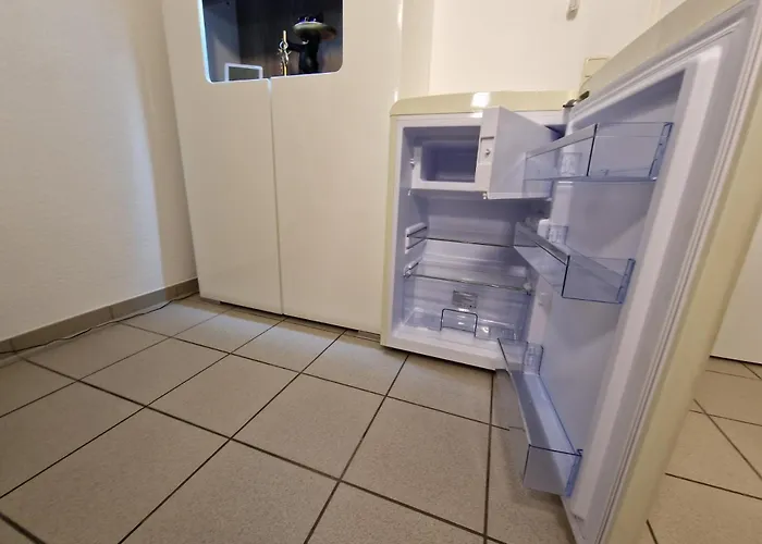 Tiki Moana Moderne In Strandnaehe Usedom * הרינגסדורף